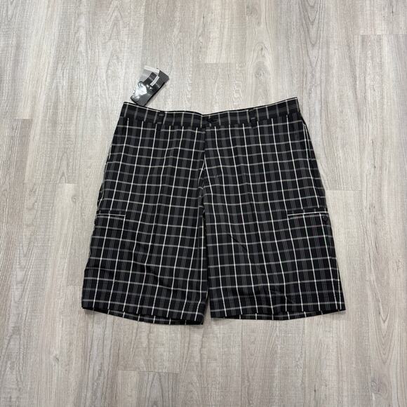 NEW Adidas Cargo Shorts Men's 38 Black Plaid 10" Inseam Flat Front Chino P15612 - Picture 1 of 12